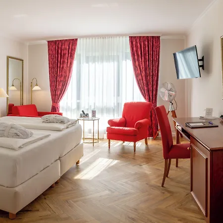 Hotel Doellnsee-schorfheide