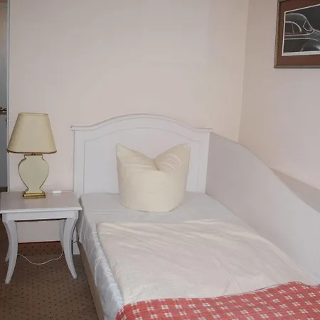 Doellnsee-schorfheide 4* Templin
