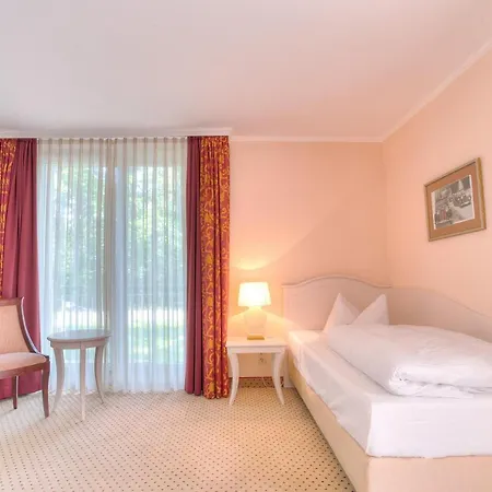 Hotel Doellnsee-schorfheide