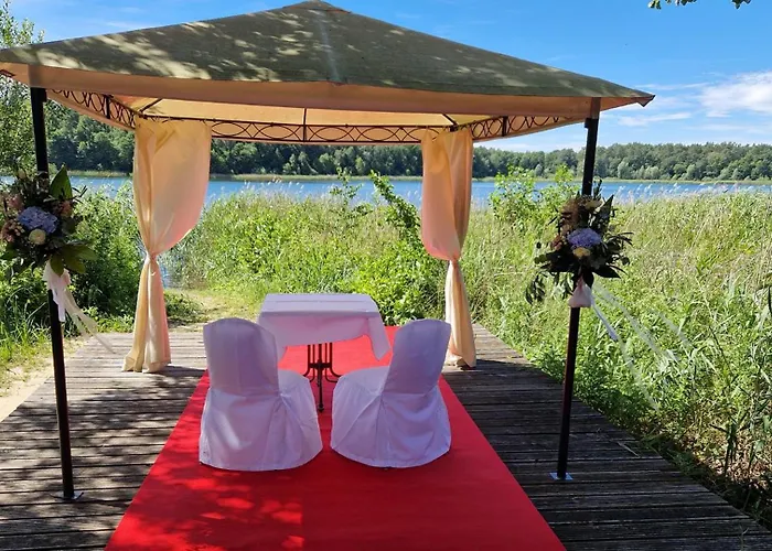 Hotel Doellnsee-schorfheide